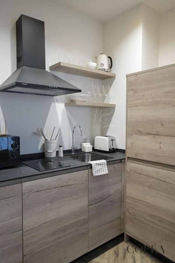 Luxury, Art And Deco Apt Para 4pax Cerca De Plaza De Espana *